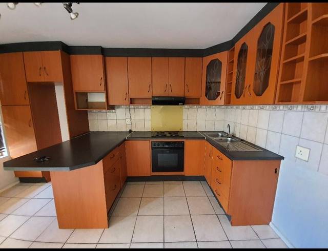 3 BEDROOM PROPERTY TO RENT IN BARDALE VILLAGE